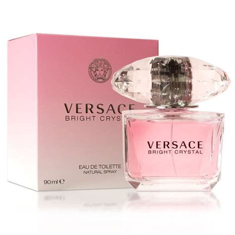 precio de perfume versace|More.